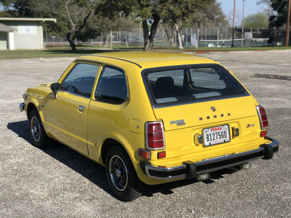 1975 Honda Civic 1st Gen - Image 10 of 31