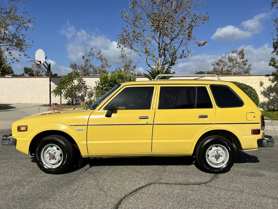 1975 Honda Civic 1st Gen - Image 10 of 31