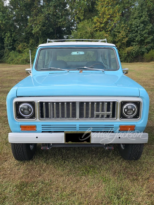 1975 International - Image 8 of 14