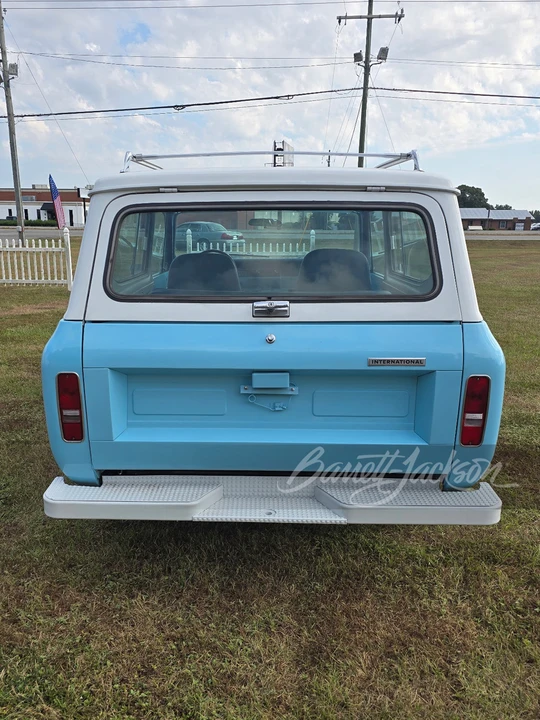 1975 International - Image 10 of 14