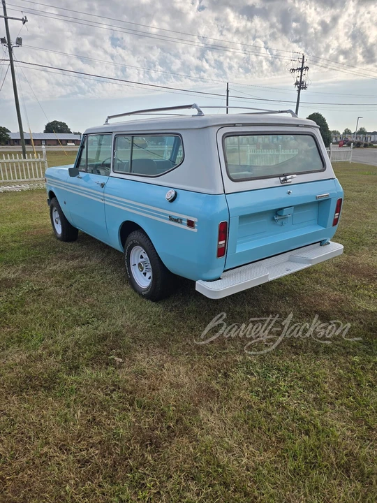 1975 International - Image 3 of 16