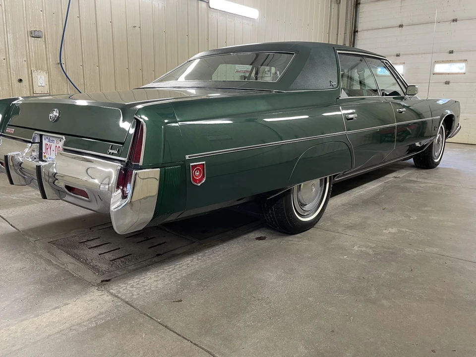 1975 Chrysler Imperial 3rd Gen - Image 9 of 31