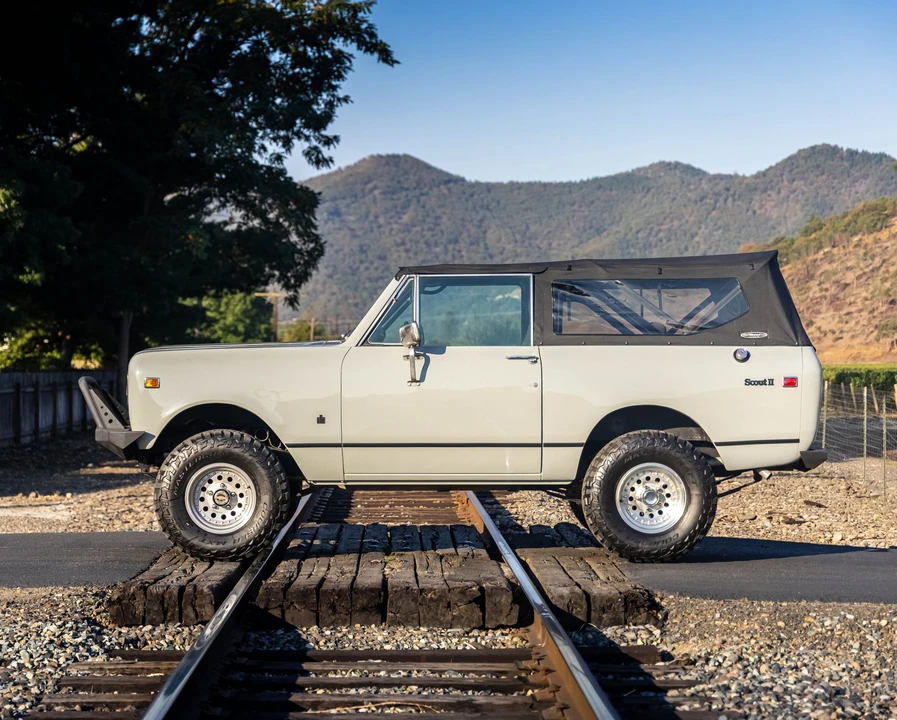 1975 International Harvester Scout - Image 6 of 31