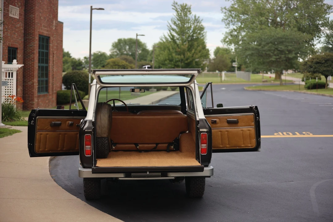 1975 International Harvester Scout - Image 16 of 31