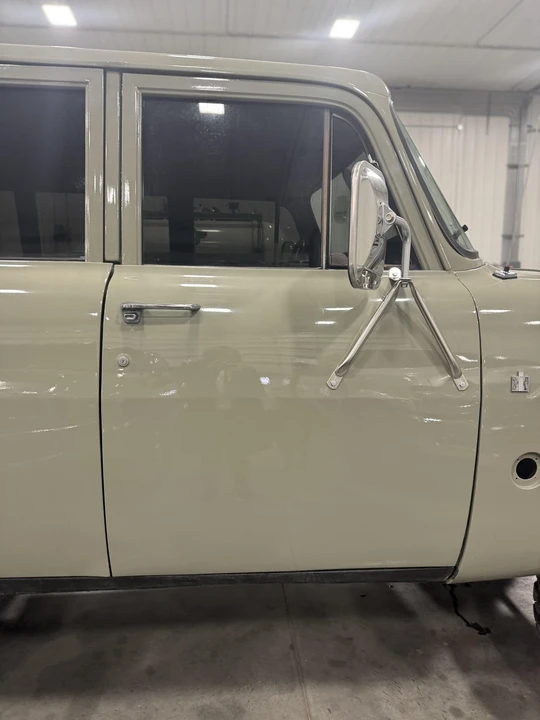 1975 International Harvester Travelall - Image 30 of 31