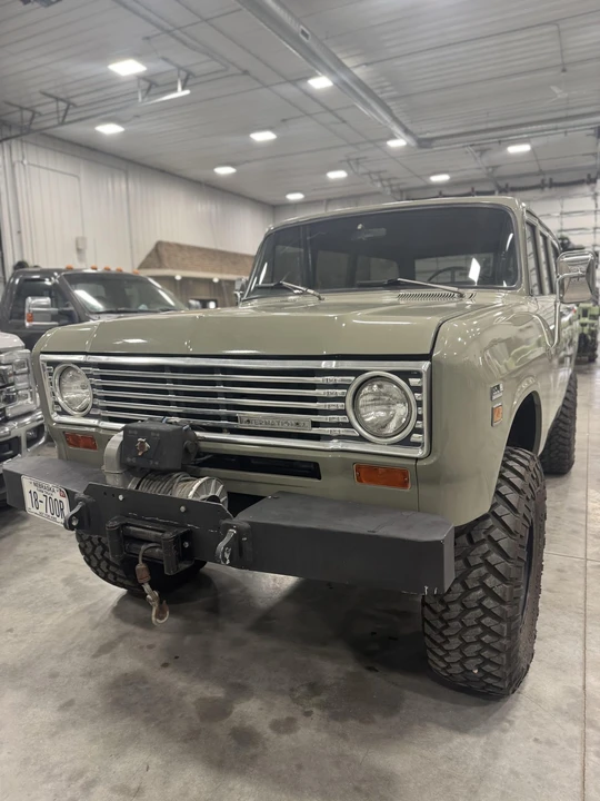 1975 International Harvester Travelall - Image 2 of 31