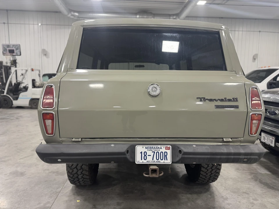 1975 International Harvester Travelall - Image 8 of 31
