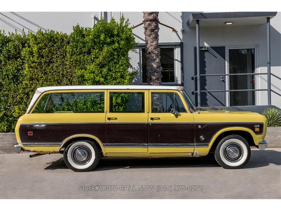 1975 International Harvester Travelall - Image 4 of 31