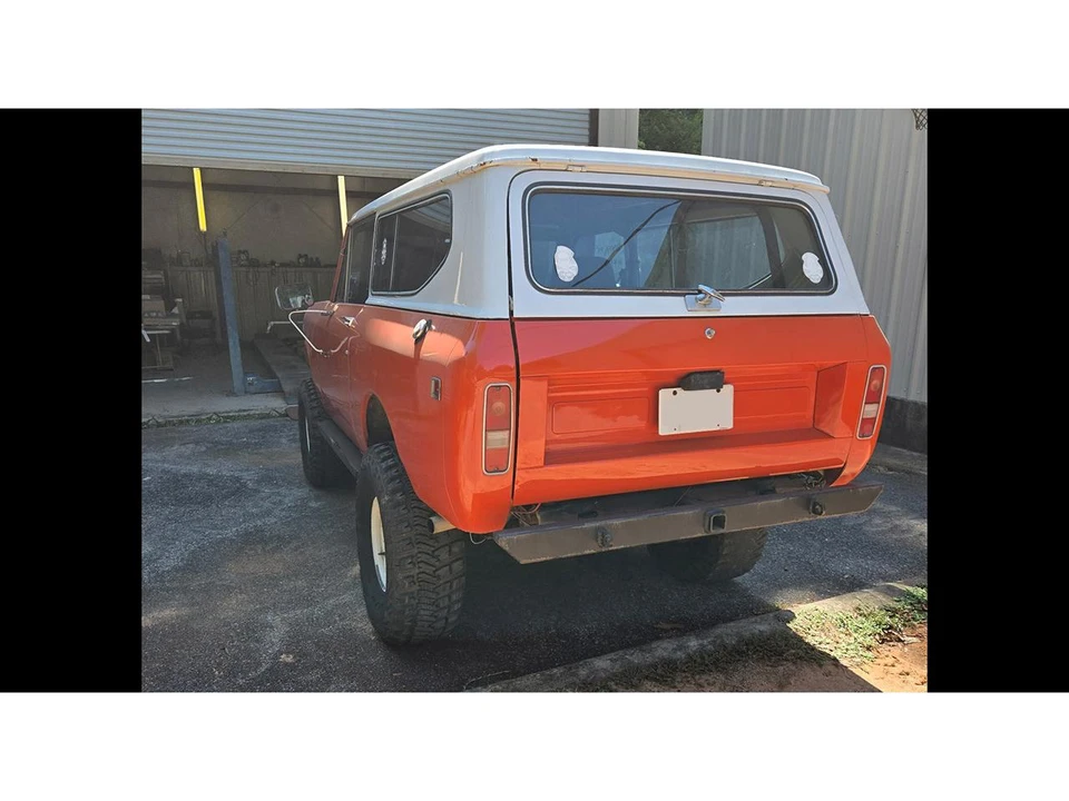 1975 International - Image 3 of 16