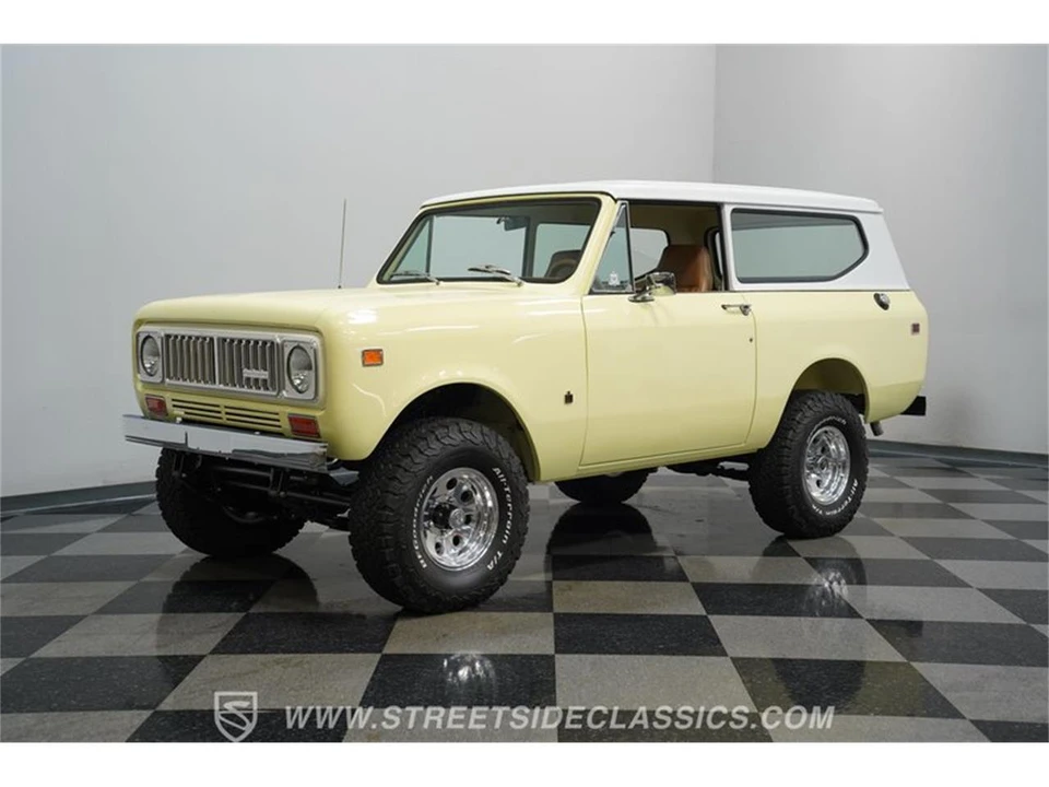 1975 International - Image 3 of 31