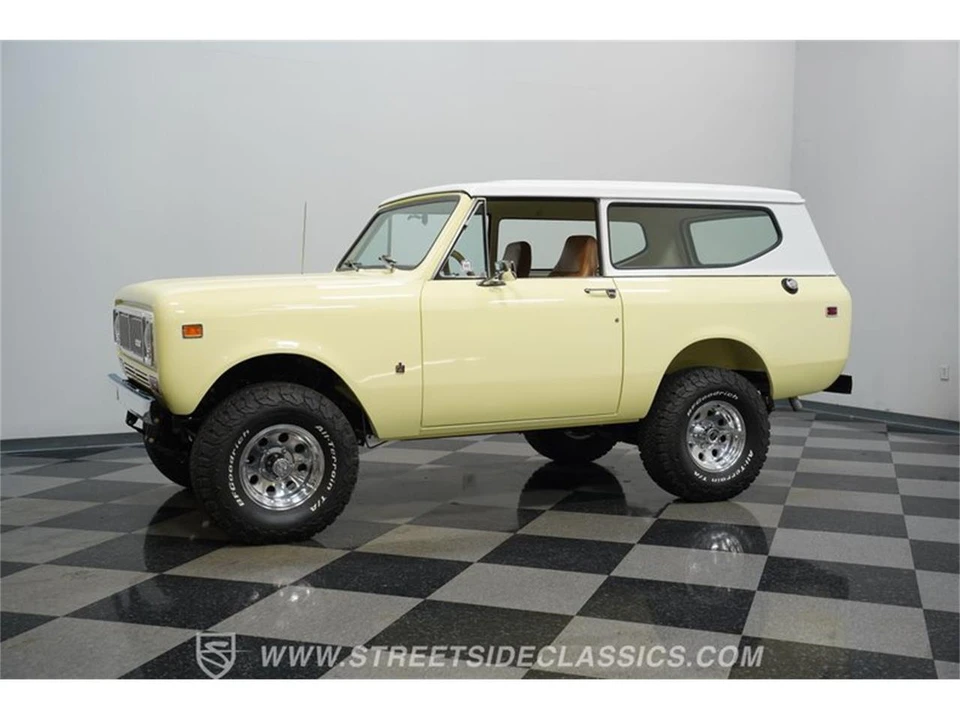 1975 International - Image 4 of 31
