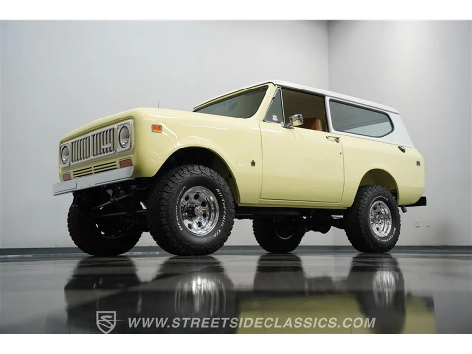 1975 International - Image 18 of 31