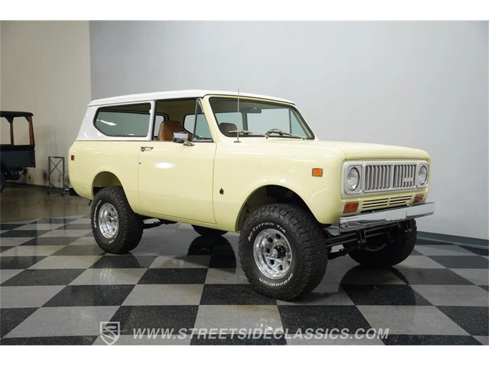 1975 International - Image 14 of 31