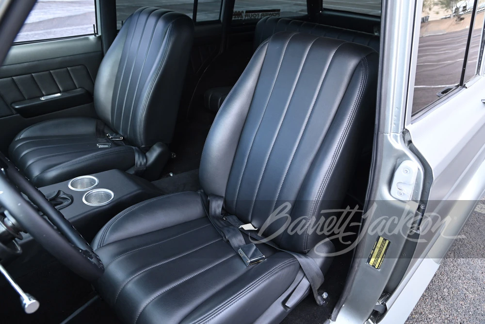 1975 Jeep SJ Wagoneer - Image 9 of 26