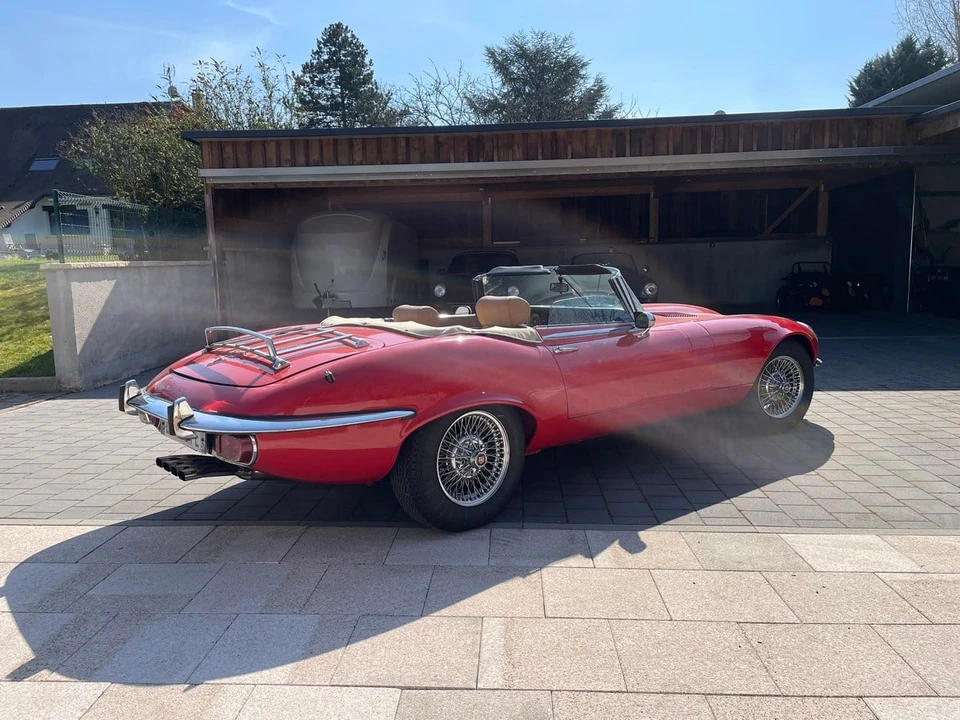1975 Jaguar E-Type Series 3 V12 - Image 12 of 31