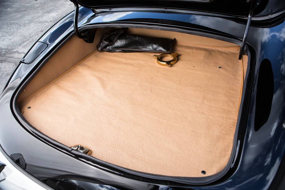 1975 Jaguar E-Type Series 3 V12 - Image 9 of 17