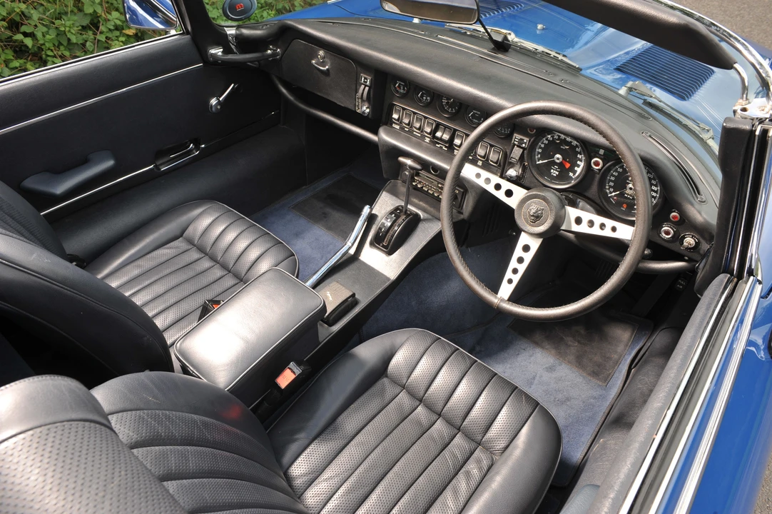 1975 Jaguar E-Type Series 3 V12 - Image 3 of 5