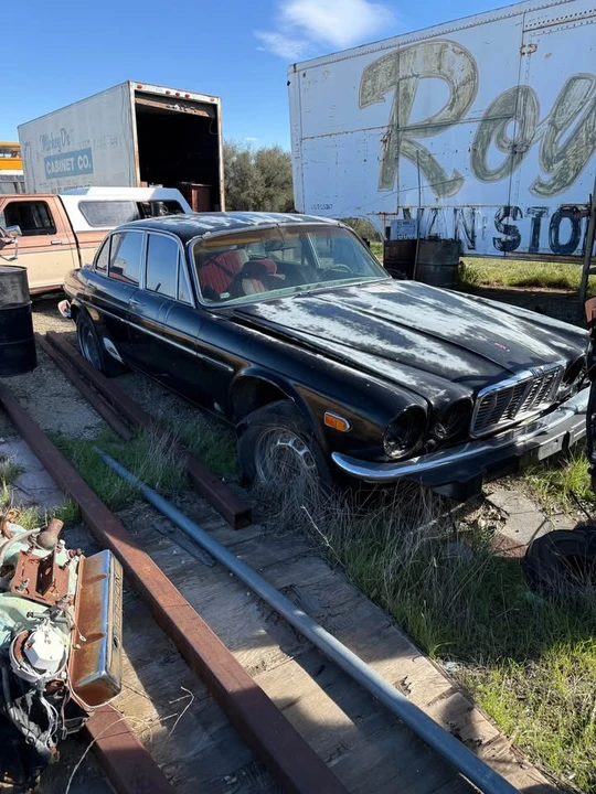 1975 Jaguar XJ Series 2 - Image 2 of 5