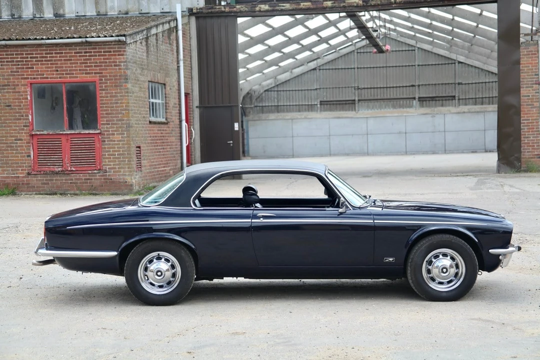 1975 Jaguar XJ Coupe - Image 20 of 30