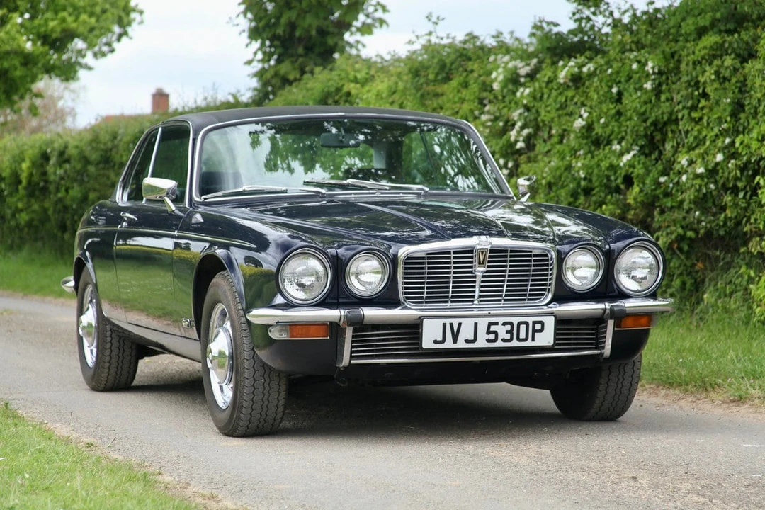 1975 Jaguar XJ Coupe - Image 12 of 30