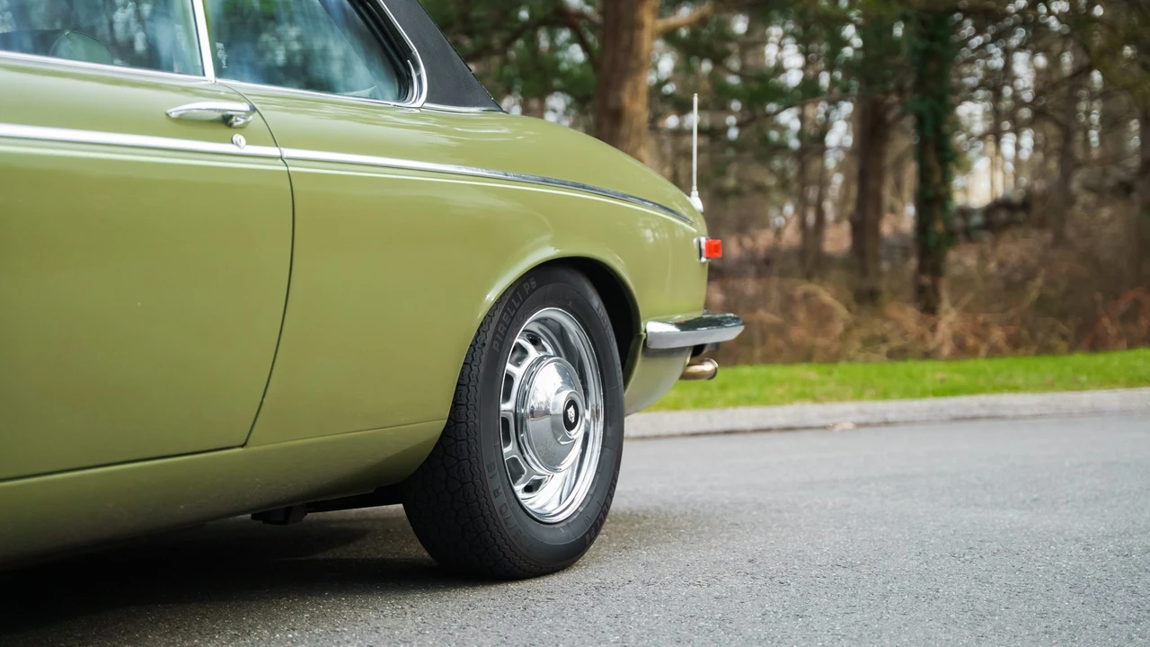 1975 Jaguar XJ Coupe - Image 28 of 31