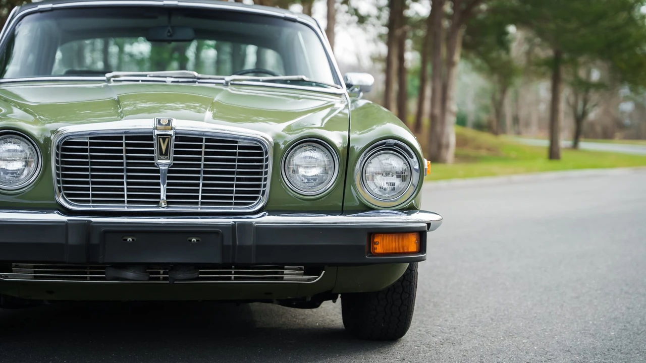 1975 Jaguar XJ Coupe - Image 18 of 31