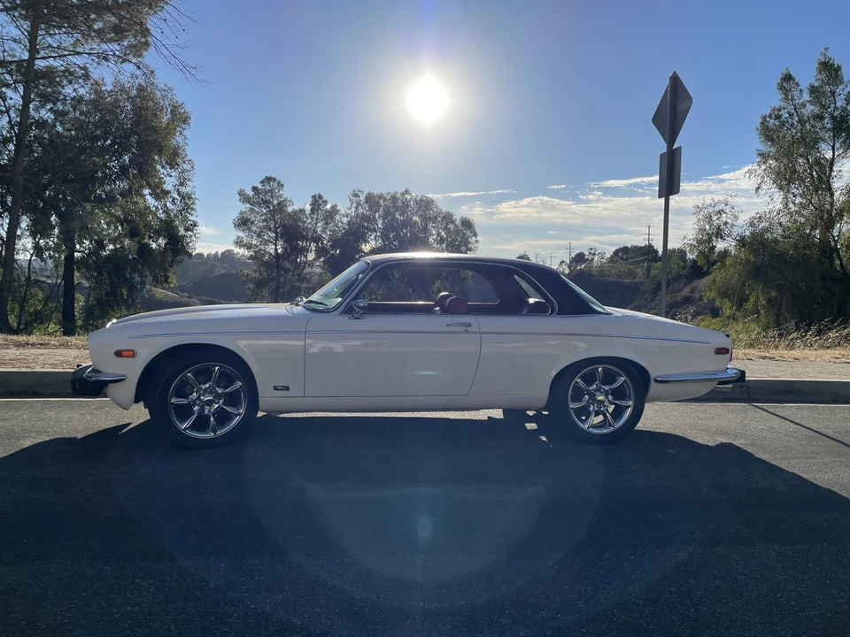 1975 Jaguar XJ Coupe - Image 11 of 31