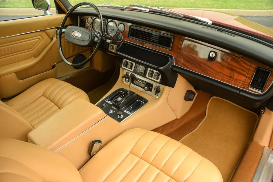 1975 Jaguar XJ Coupe - Image 5 of 10