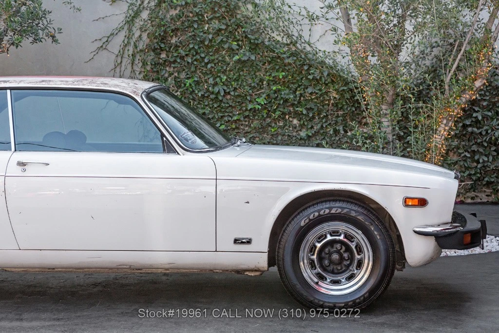 1975 Jaguar XJ Coupe - Image 10 of 24
