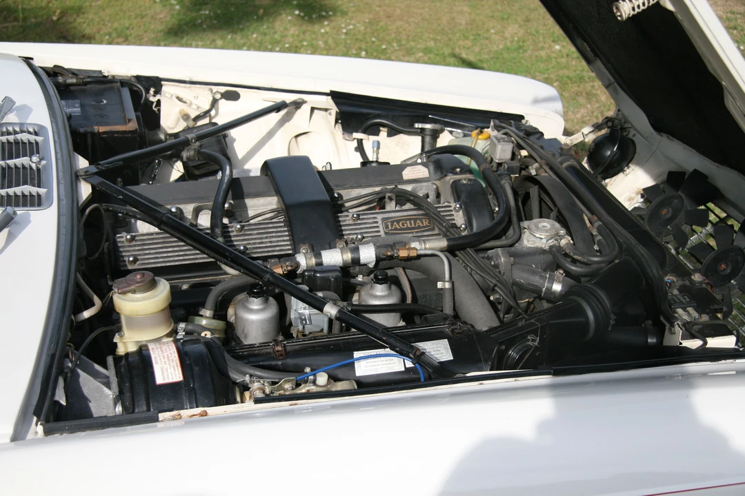 1975 Jaguar XJ Coupe - Image 2 of 6
