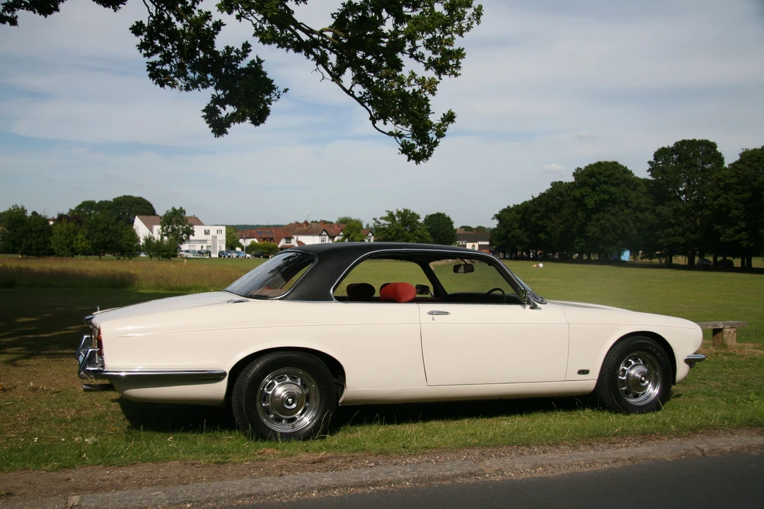 1975 Jaguar XJ Coupe - Image 5 of 6