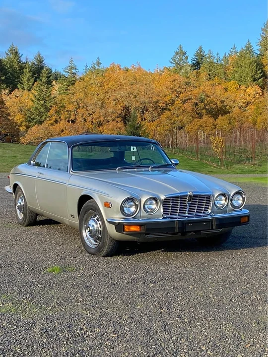 1975 Jaguar XJ Coupe - Image 2 of 10