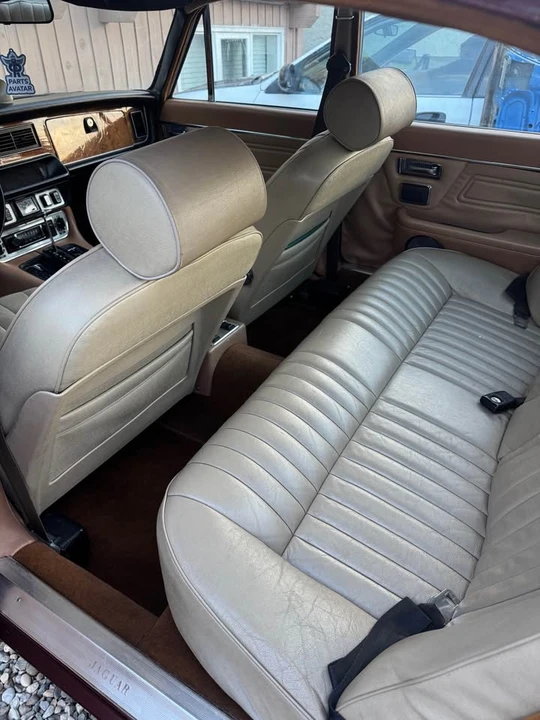 1975 Jaguar XJ Series 2 - Image 9 of 10