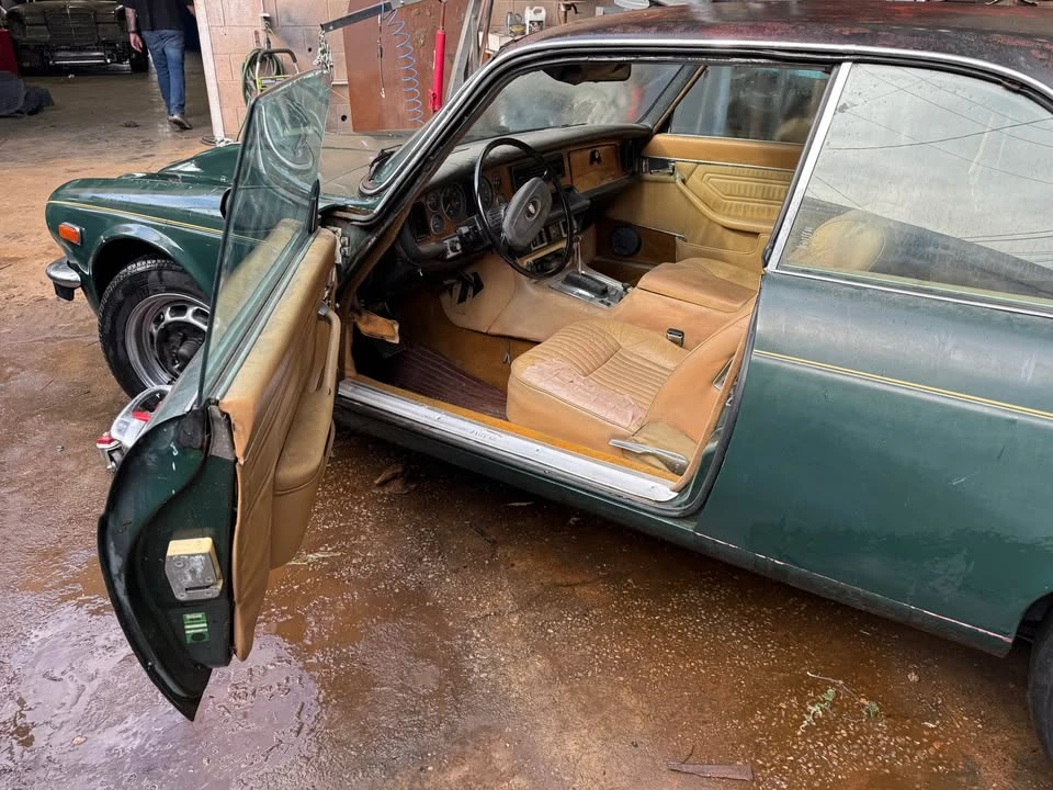 1975 Jaguar XJ Coupe - Image 6 of 11