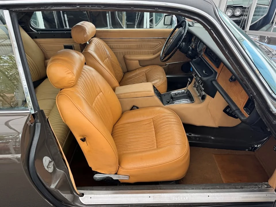 1975 Jaguar XJ Coupe - Image 10 of 17