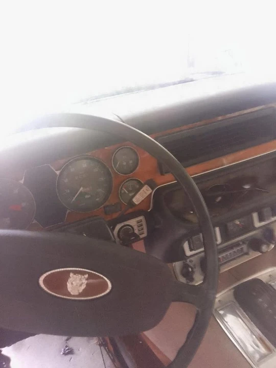 1975 Jaguar XJ Coupe - Image 14 of 15