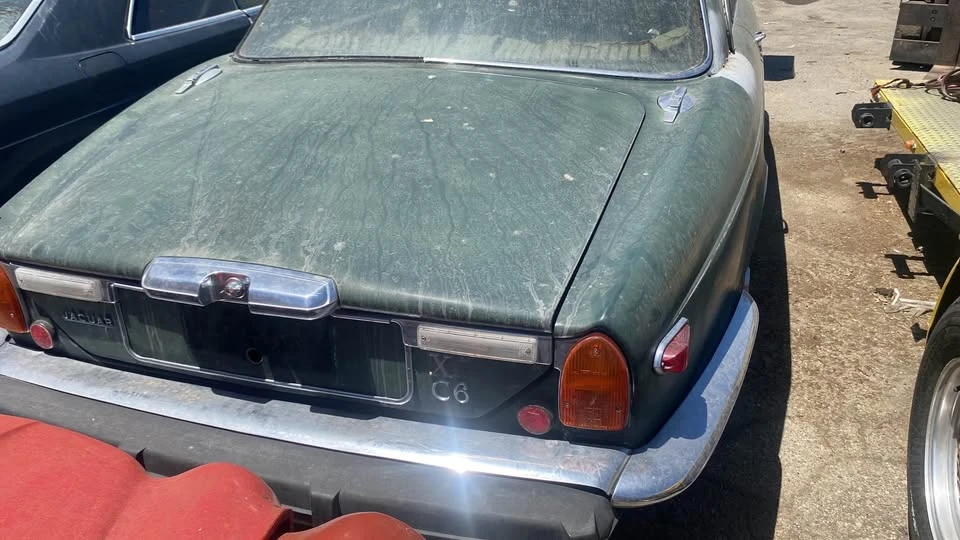 1975 Jaguar XJ Coupe - Image 9 of 10