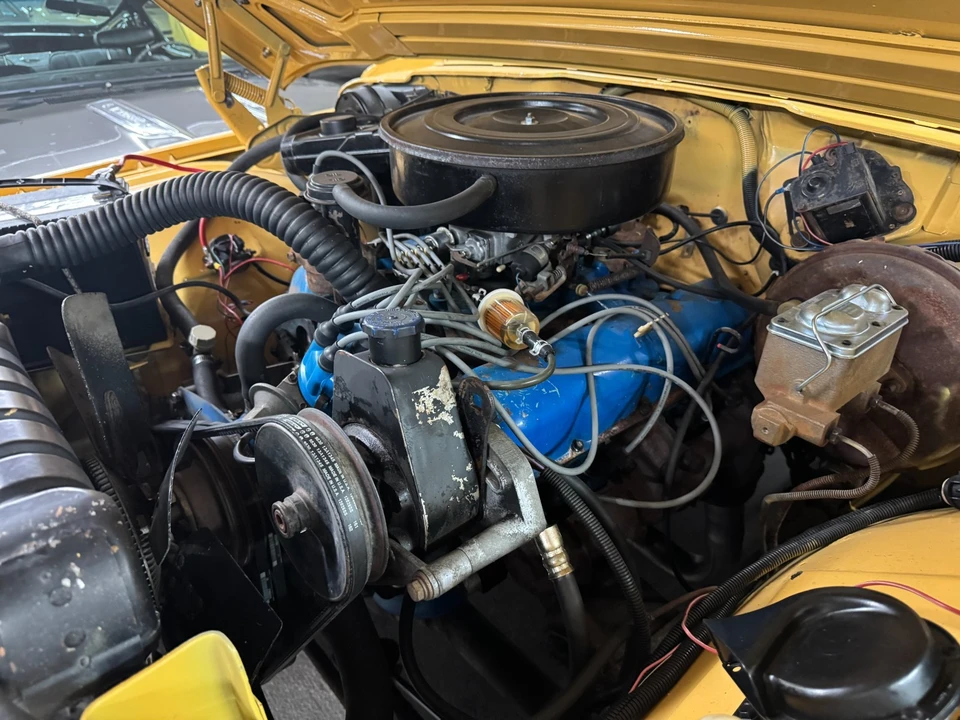 1975 Jeep SJ Cherokee - Image 18 of 19