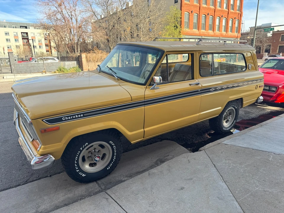 1975 Jeep SJ Cherokee - Image 5 of 19