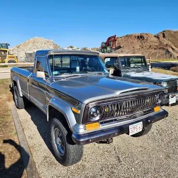 1975 Jeep Gladiator Willys Pickup 4D 5 ft