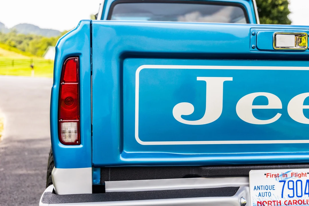 1975 Jeep SJ Gladiator - Image 14 of 31