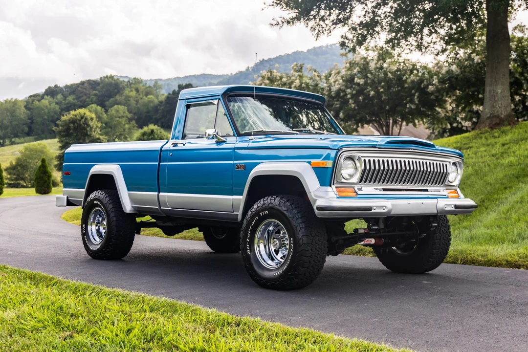 1975 Jeep SJ Gladiator - Image 4 of 31