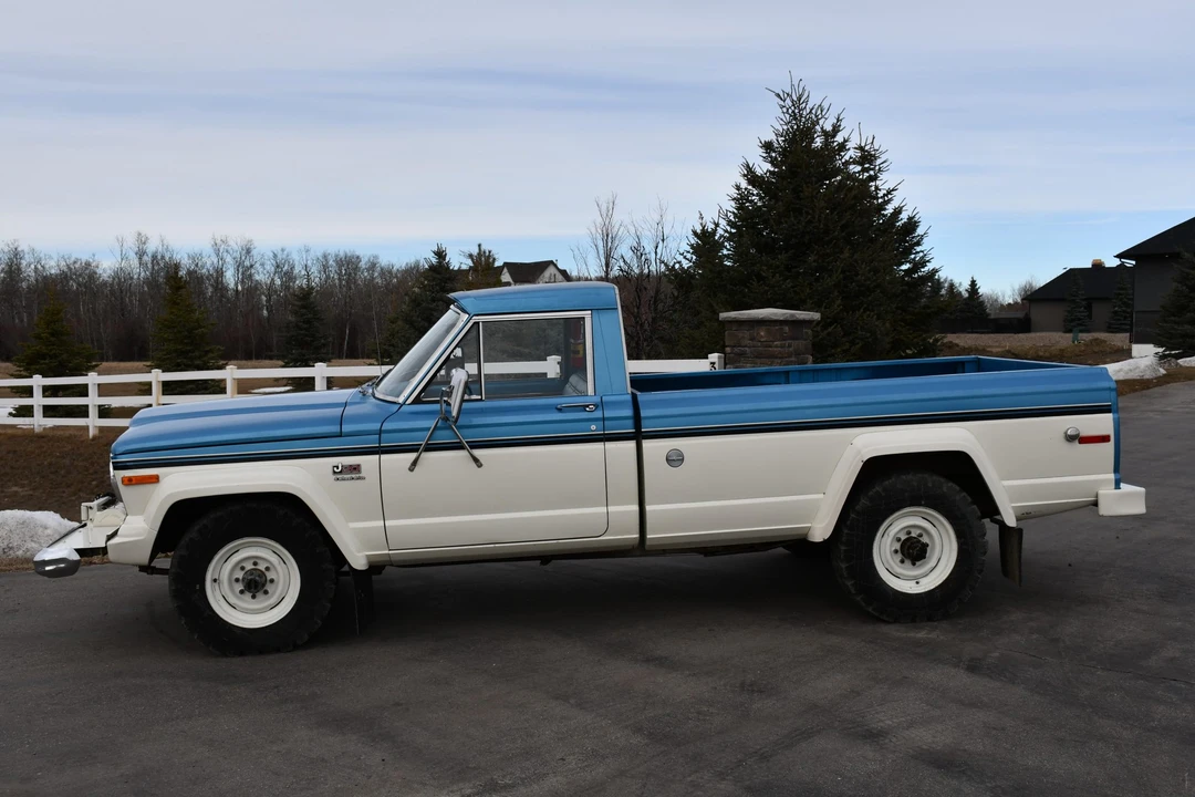 1975 Jeep SJ Gladiator - Image 10 of 31
