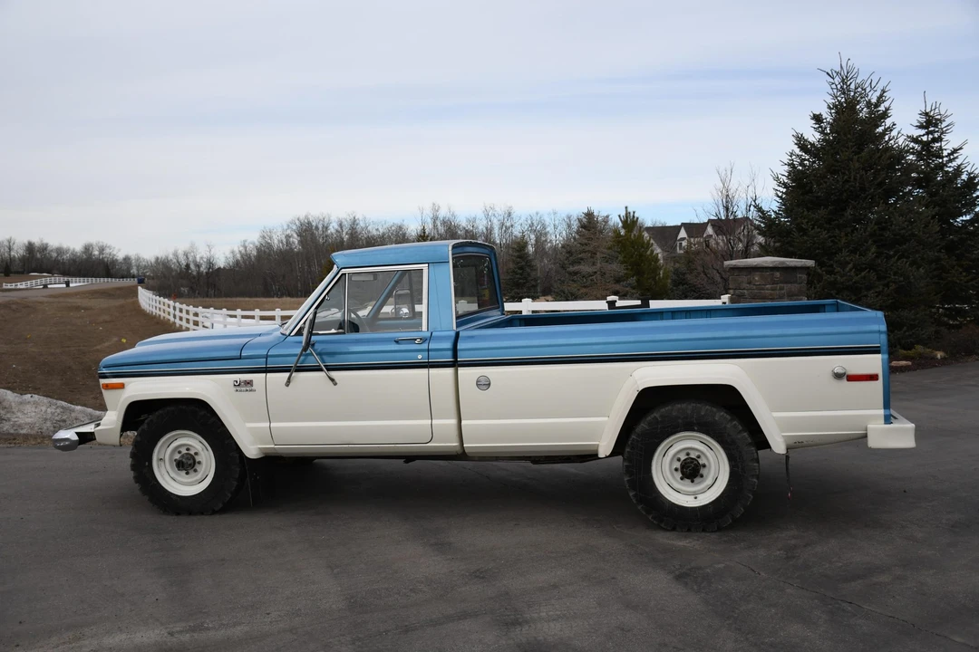 1975 Jeep SJ Gladiator - Image 9 of 31