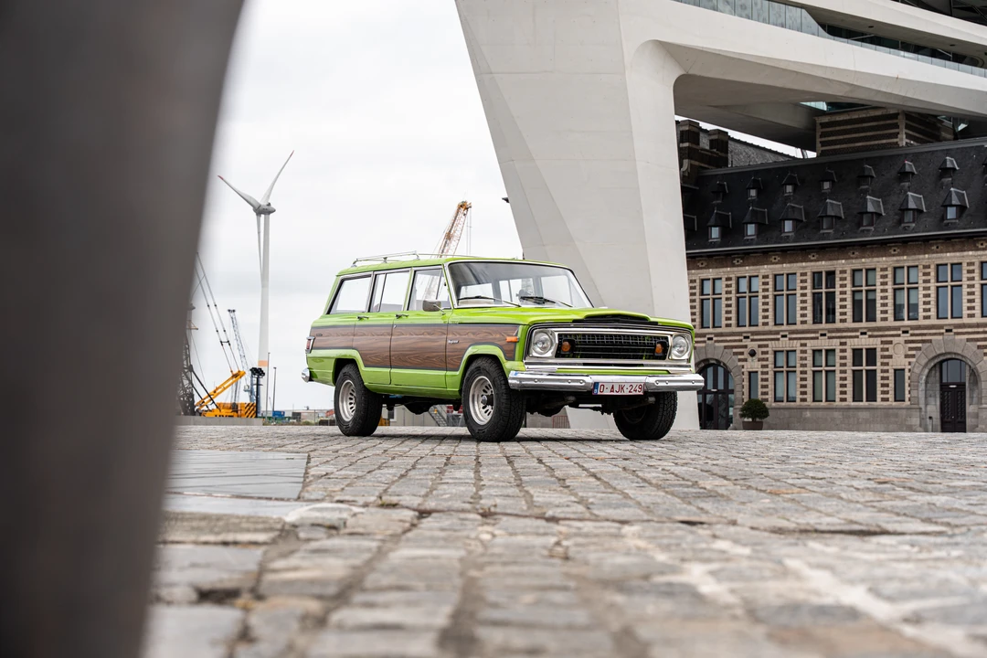 1975 Jeep SJ Wagoneer - Image 8 of 31