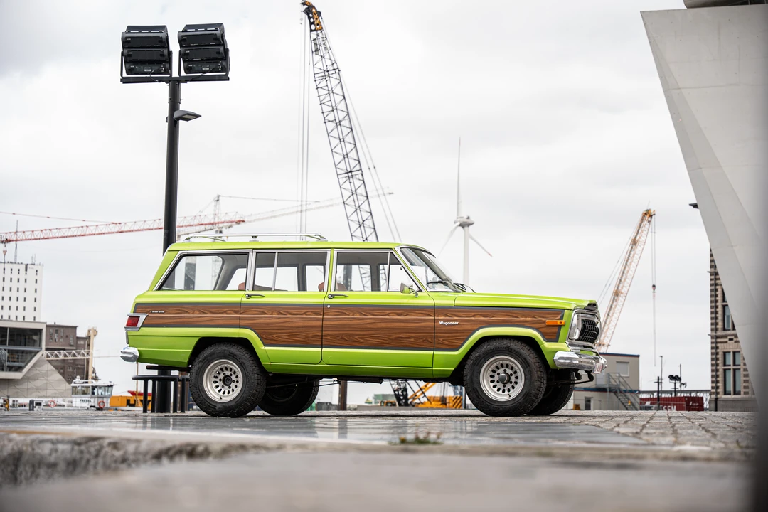 1975 Jeep SJ Wagoneer - Image 7 of 31