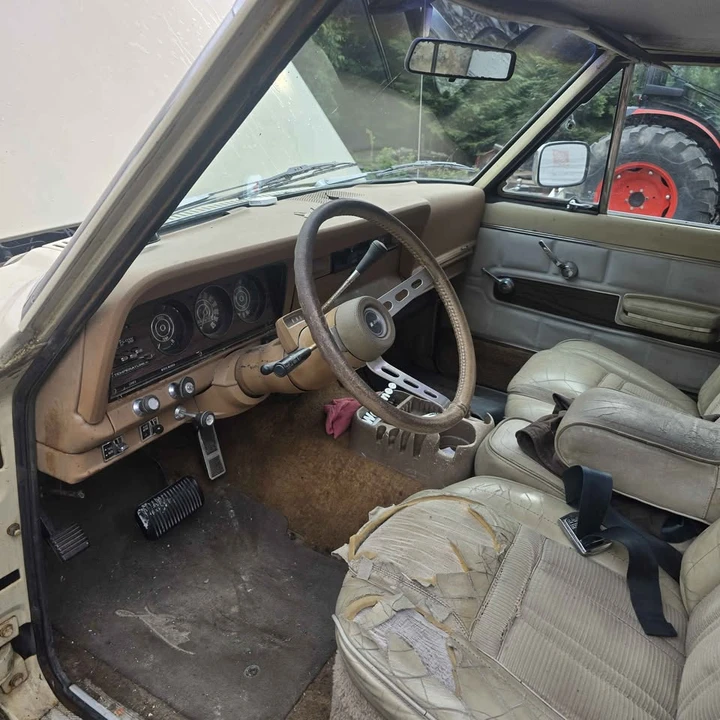 1975 Jeep SJ Wagoneer - Image 6 of 21