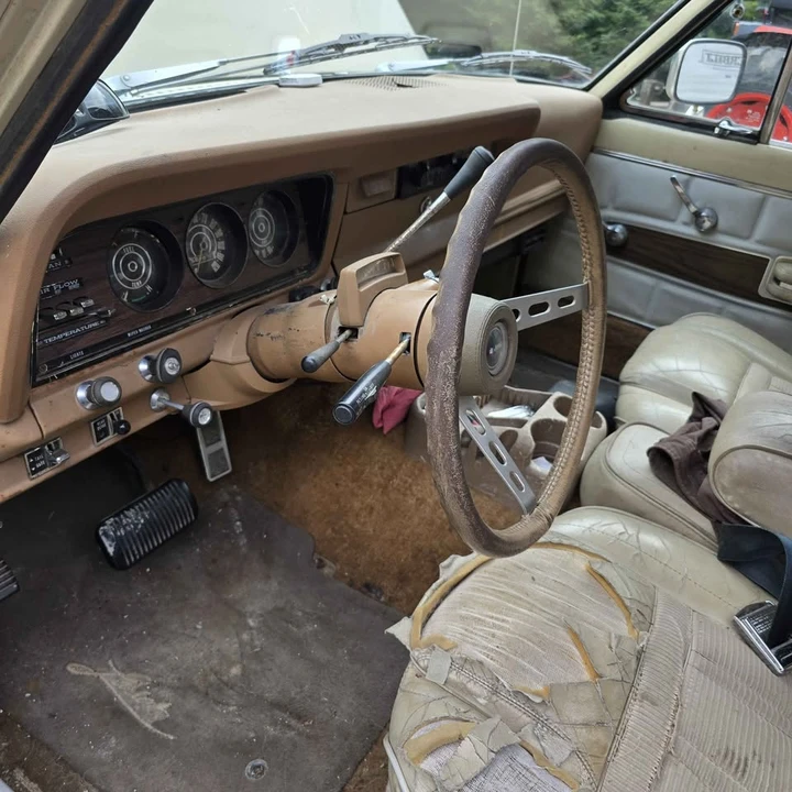 1975 Jeep SJ Wagoneer - Image 2 of 21
