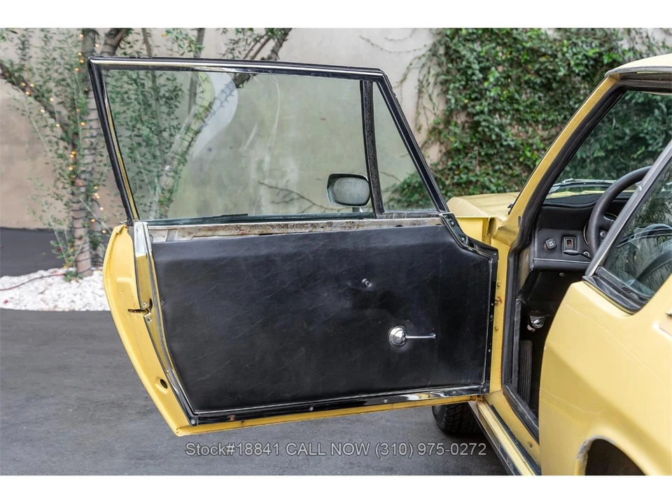 1975 Jensen Interceptor - Image 13 of 31