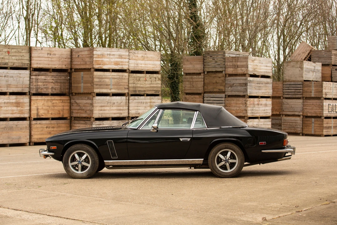 1975 Jensen Interceptor - Image 9 of 31